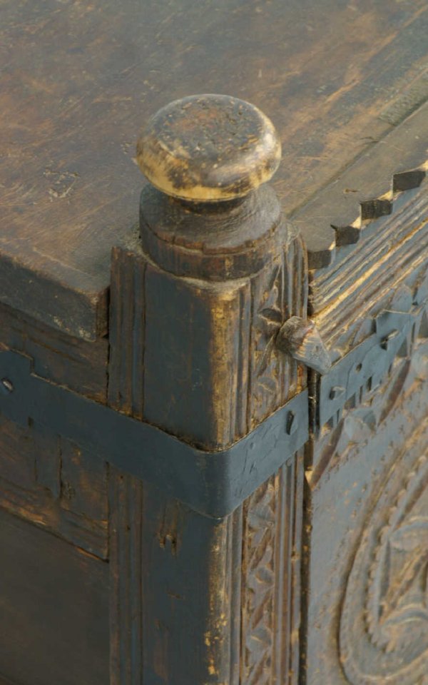 FALL FRONT CHEST WITH CARVED FRONT - 2