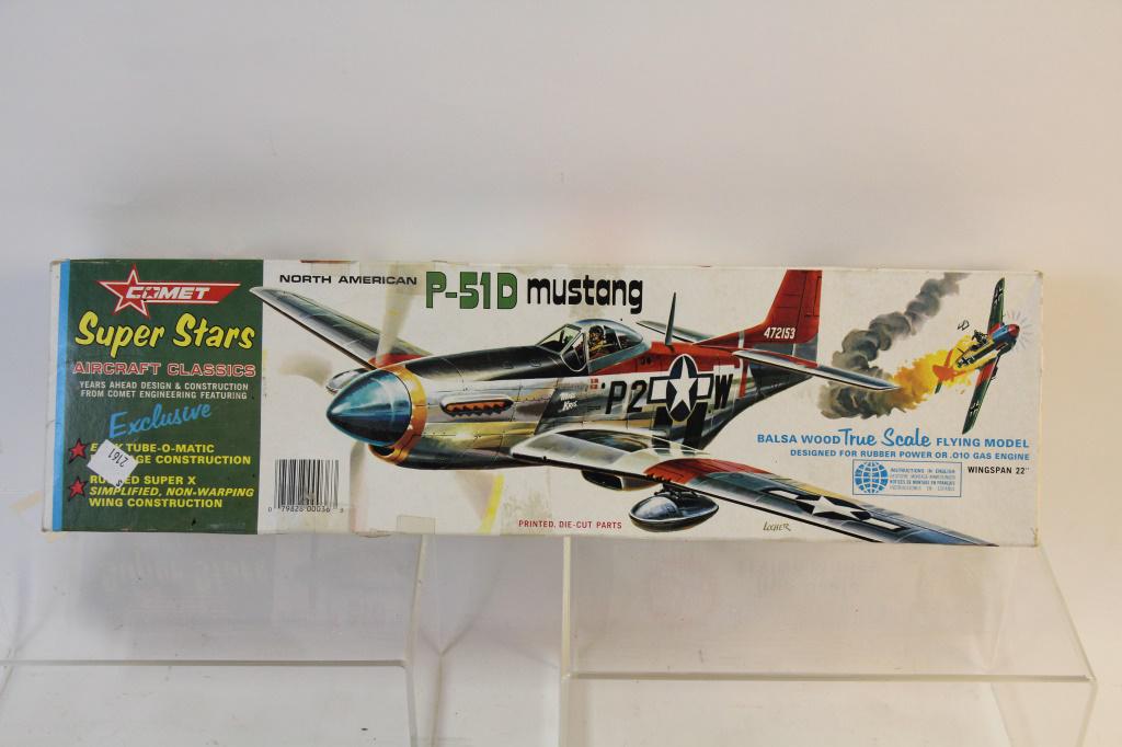 COMET P-51D MUSTANG PLANE MODEL: COMET P-51D MUSTANG PLANE MODEL