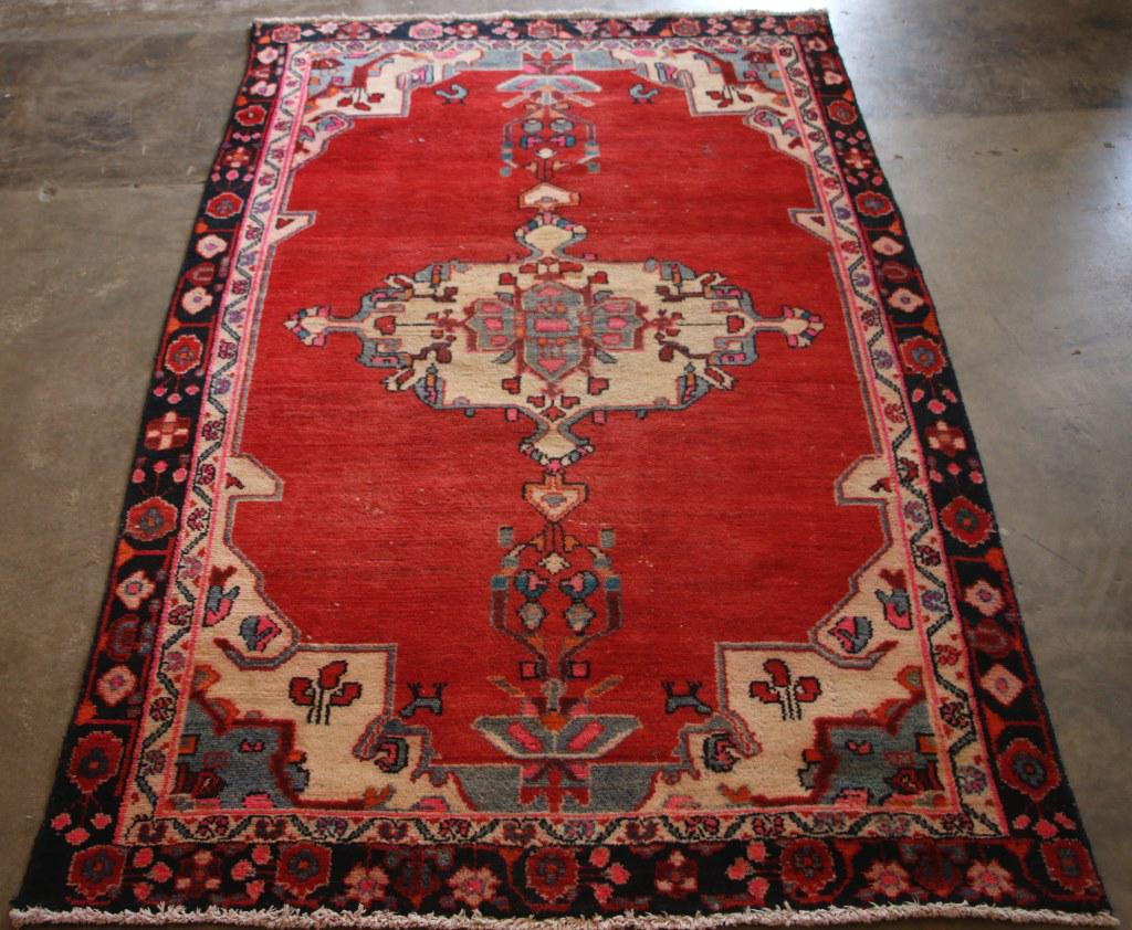 SMALL PERSIAN RUG (1 of 3)