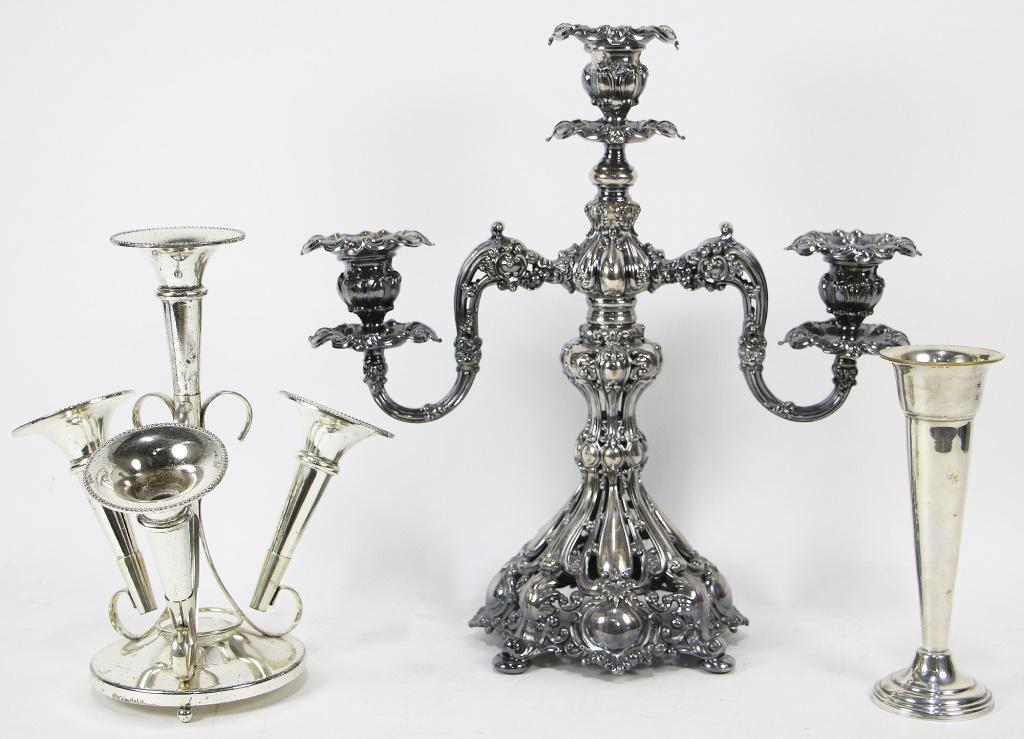 LOT OF THREE SILVERPLATED DECORATIVE PIECES (1 of 4)