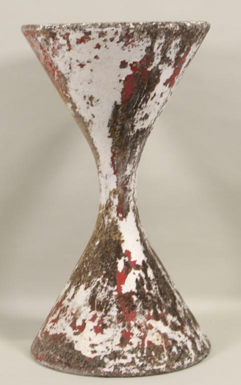 VINTAGE FRENCH TERRACOTTA PLANTER (1 of 4)