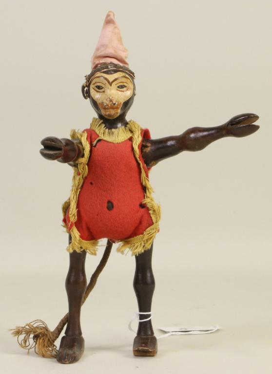 SCHOENHUT MONKEY (1 of 3)