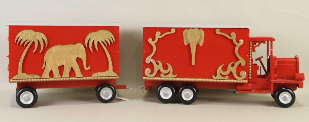 FRED REED CIRCUS TRUCK & TRAILER (1 of 1)