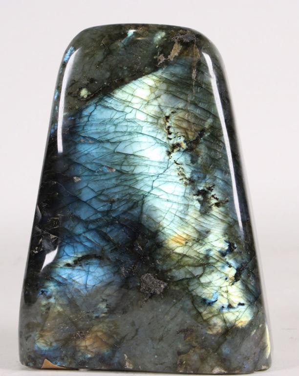 LABRADORITE SLICE: LABRADORITE SLICE WEIGHT 2.6 LBS
