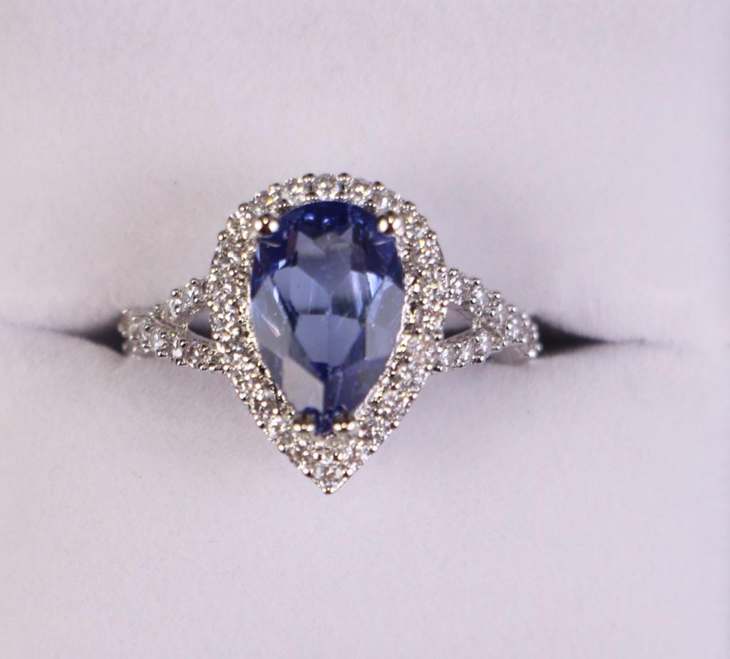 2.48 ct PEAR CUT TANZANITE DINNER RING (1 of 1)