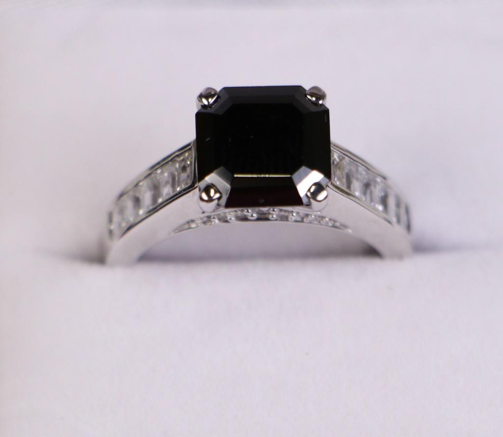 3 ct ONYX ESTATE RING (1 of 1)