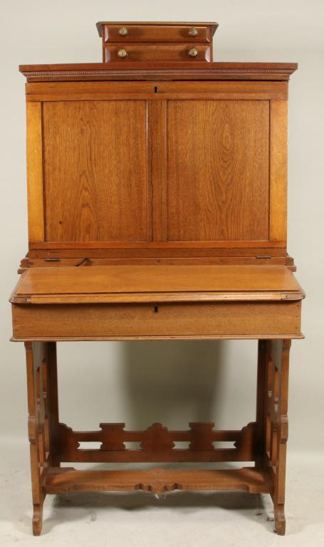 AMERICAN EASTLAKE FALL FRONT DESK (1 of 3)