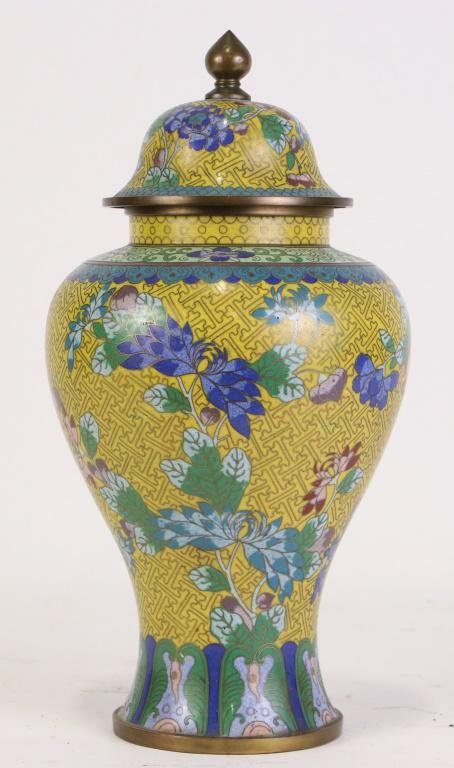 ANTIQUE CHINESE CLOISONNE LIDDED VASE (1 of 2)