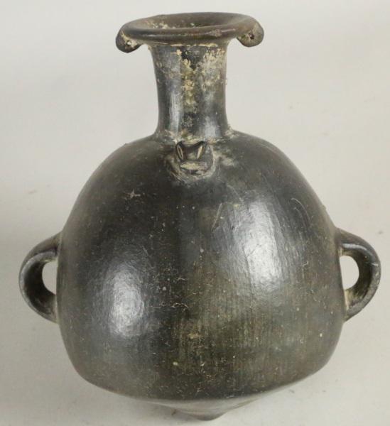 PRE-COLUMBIAN LAMBAYEQUE VASE c.200-500 AD (1 of 1)