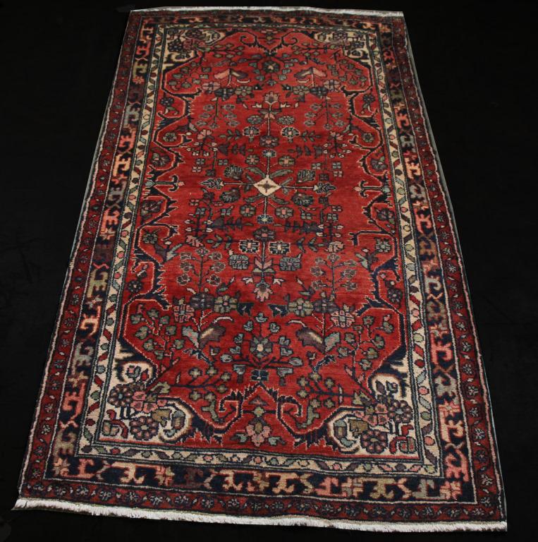 HAND KNOTTED PERSIAN HAMEDAN RUG (1 of 5)