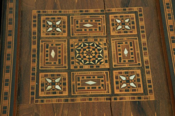 MOROCCAN STYLE GAME TABLE WITH MOTHER-OF-PEARL - 5