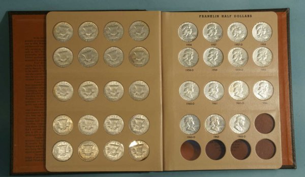 COMPLETE SET OF FRANKLIN SILVER HALF DOLLARS - 3