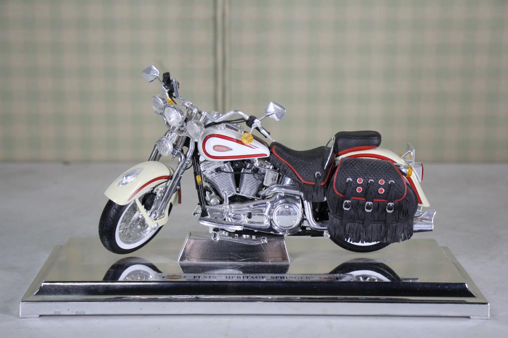 HARLEY DAVIDSON: HARLEY DAVIDSON Height: 6 in. by Width: 12 in. by Depth: 5.5