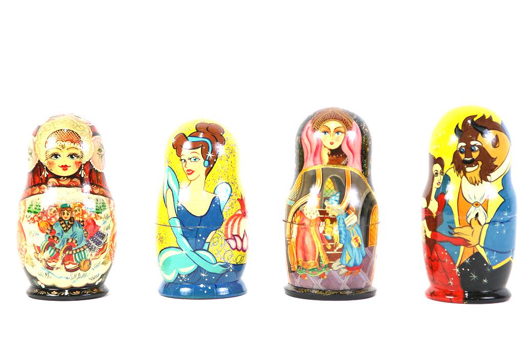 SET OF FOUR RUSSIAN NEST OF DOLLS: SET OF FOUR RUSSIAN NEST OF DOLLS. Height: 6 1/2 in. by Width: 3 1/2 in. by Depth: 3 1/2 IN.