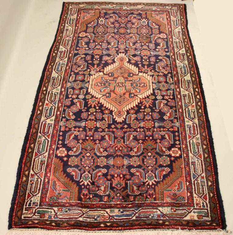HAND KNOTTED PERSIAN ZAGHE RUG (1 of 6)