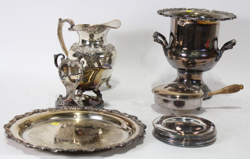 8 PIECE MIXED SILVERPLATE LOT (1 of 7)