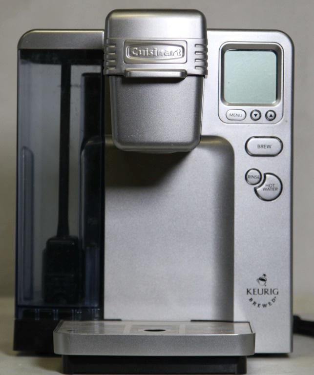 CUISINART KEURIG COFFEE MACHINE (1 of 3)