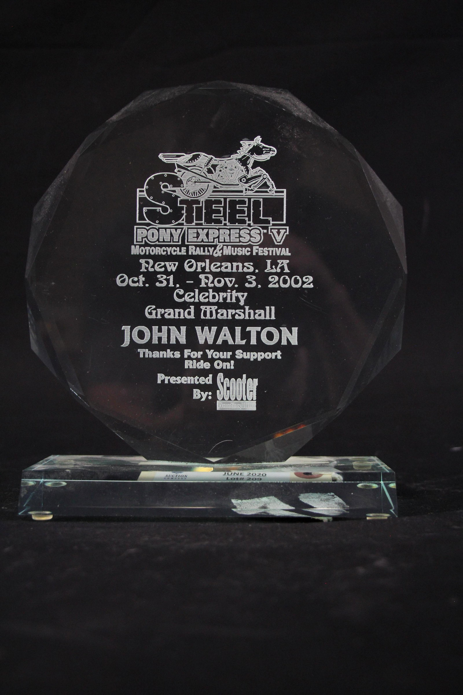 JOHN WALTON "STEEL MONEY EXPRESS" GLASS AWARD: JOHN WALTON GRAND MARSHALL "STEEL MONEY EXPRESS" COMMEMORATIVE GLASS AWARD - **FROM THE JOHN WALTON ESTATE** Height: 8 in. by Width: 10 in. by Depth: 3