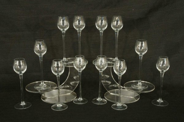 BOX LOT OF ASSORTED GLASSWARE - 3