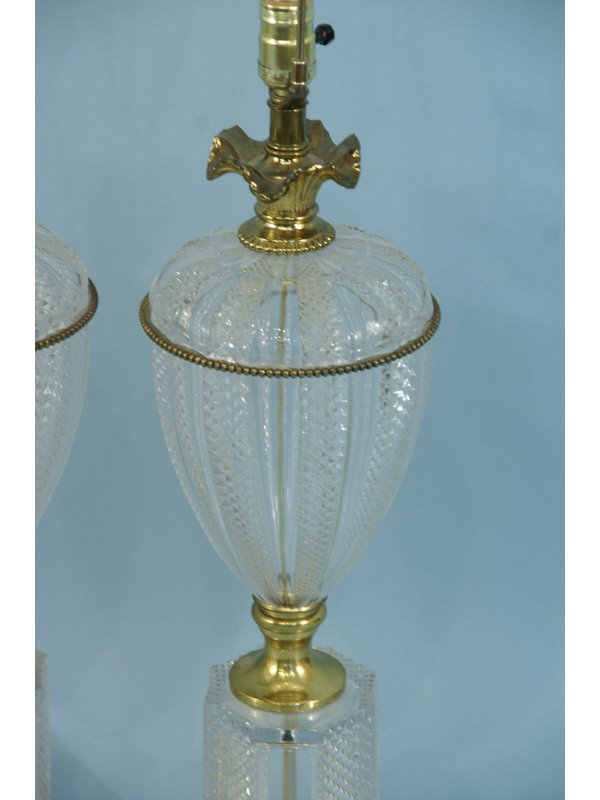 A PAIR OF PRESSED GLASS AND BRASS LAMPS - 2