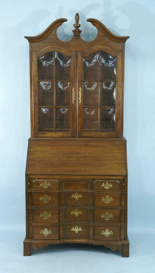 1124: PENNSYLVANIA HOUSE BOOKCASE SECRETARY - 1124: PENNSYLVANIA HOUSE BOOKCASE SECRETARY