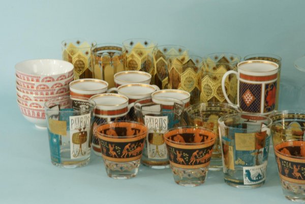 BOX LOT OF ASSORTED GLASSWARE - 2