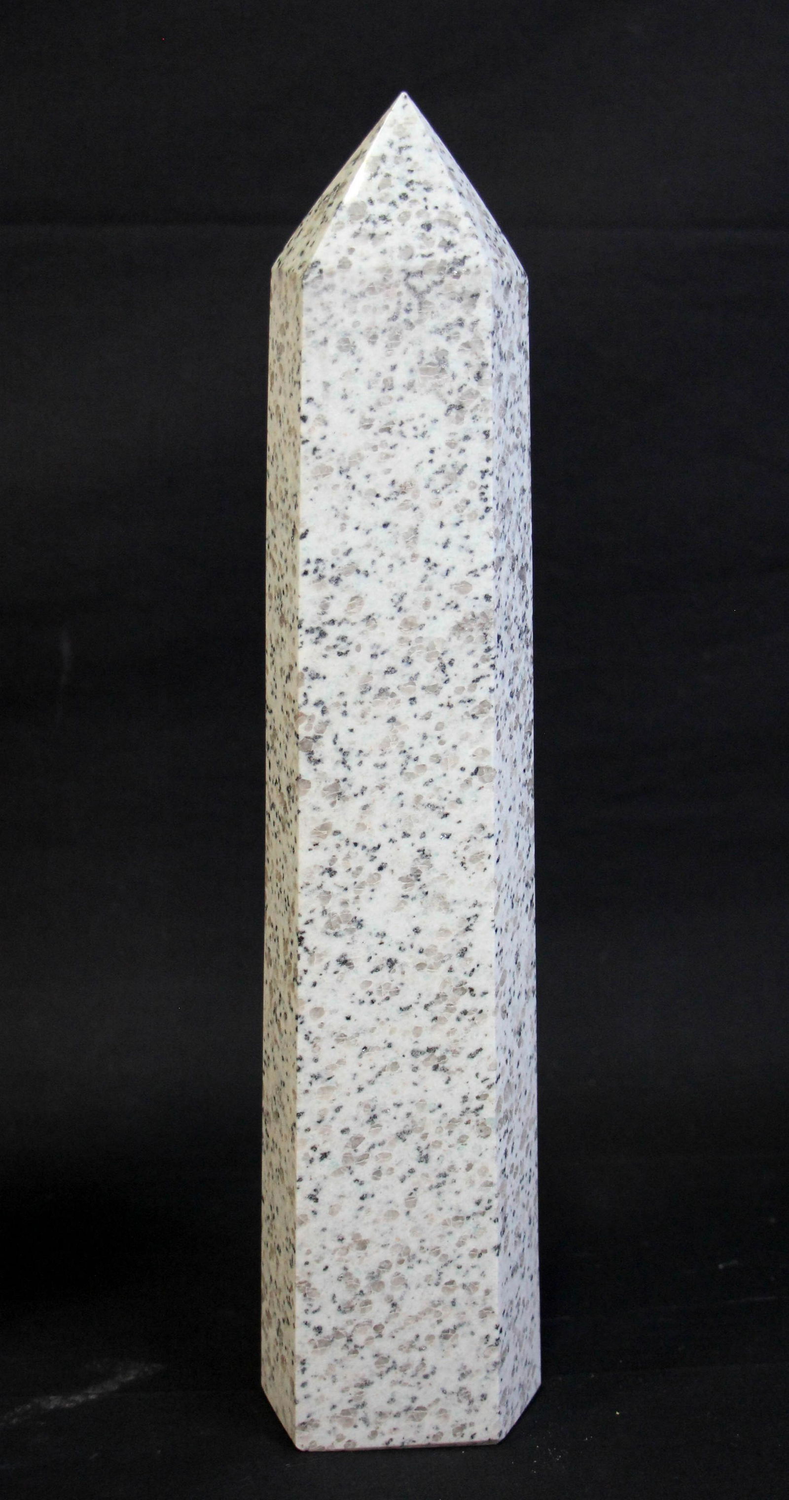 14in KIWI JASPER OBELISK: 14in KIWI JASPER OBELISK (P18) 7.6 LB Height: 15