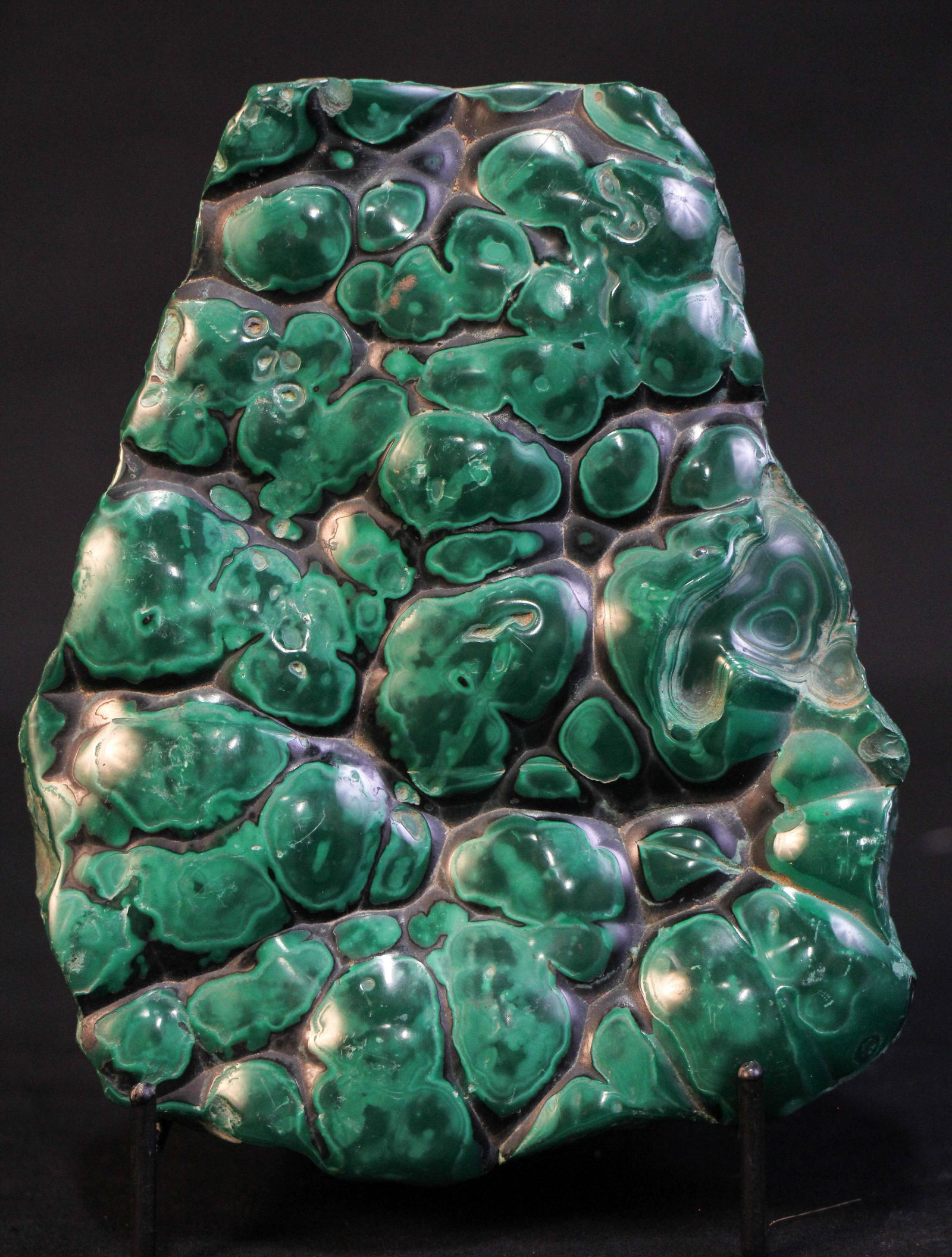 POLISHED BULLSEYE MALACHITE SLAB: POLISHED BULLSEYE MALACHITE SLAB (ML3) 3.0 LB Height: 6 in. by Width: 4.5