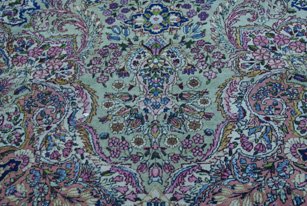 ANTIQUE KIRMAN RUG IN BLUES, VIOLETS & IVORY - 5