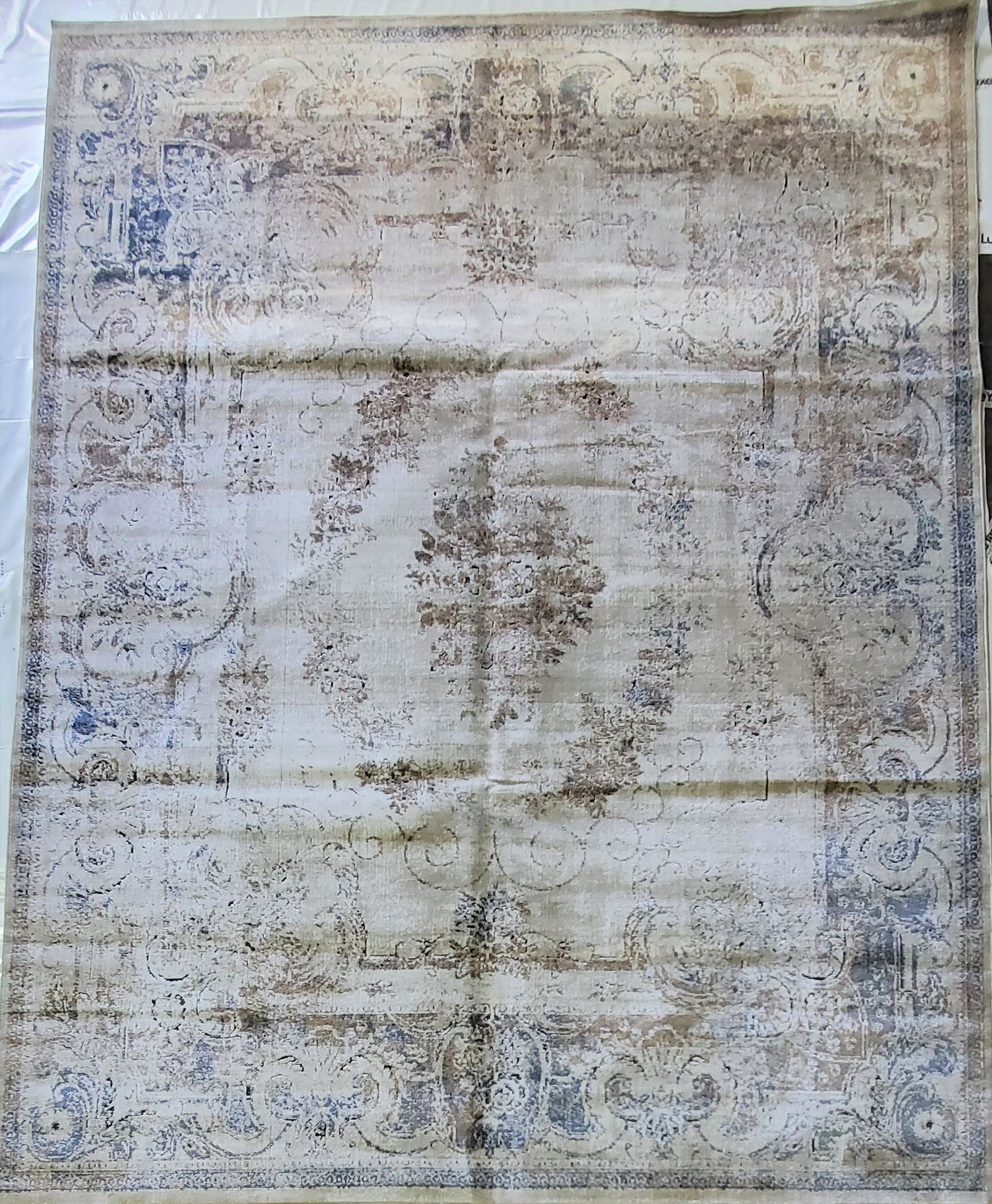 HAND DESIGNED LOOMED PERSIAN STYLE RUG (1 of 4)