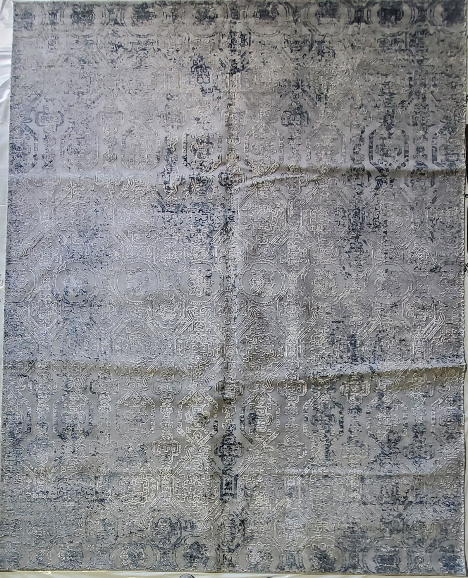 POWER LOOMED MODERN ABSTRACT STYLE RUG (1 of 5)