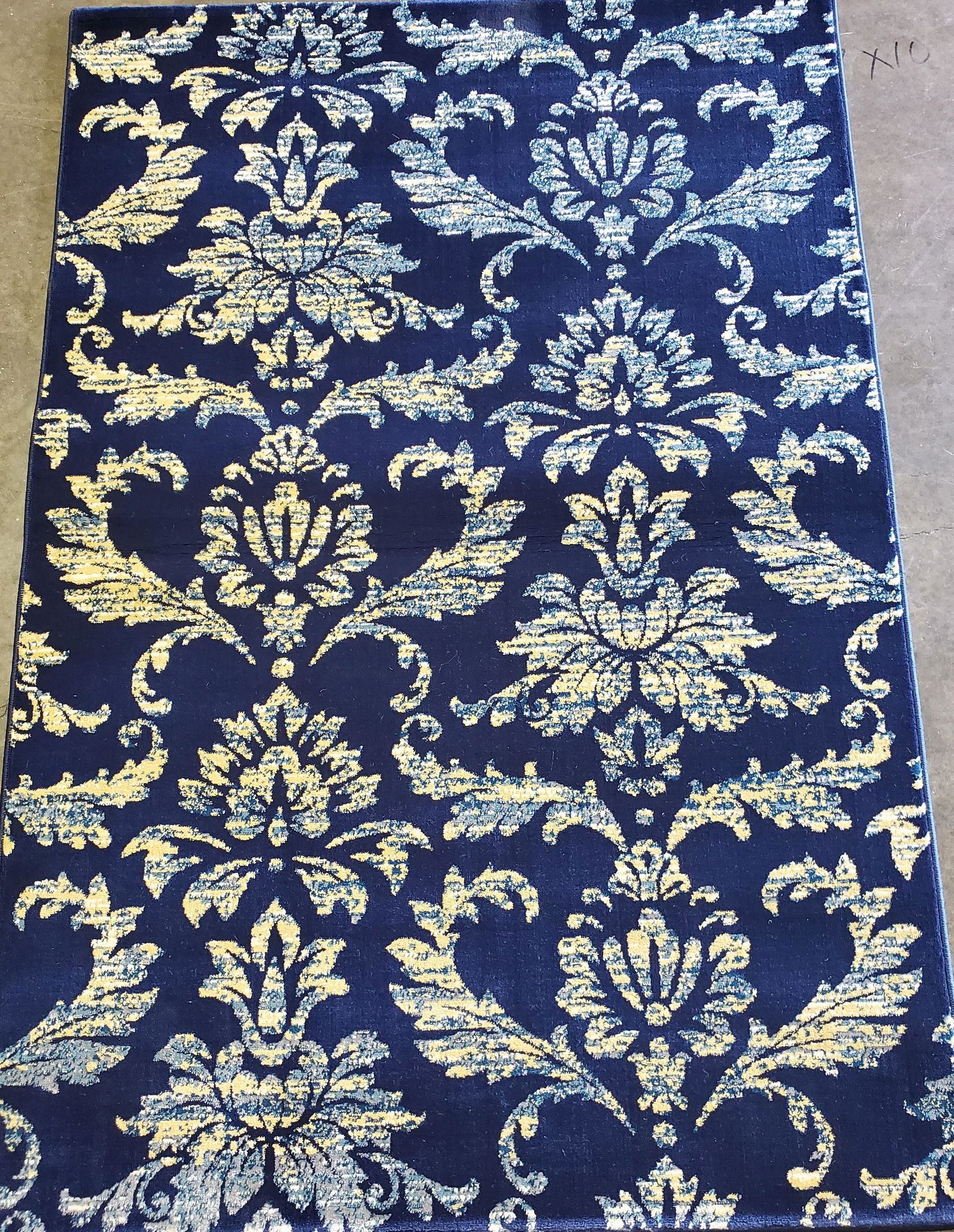 HAND DESIGNED LOOMED PERSIAN STYLE RUG (1 of 4)