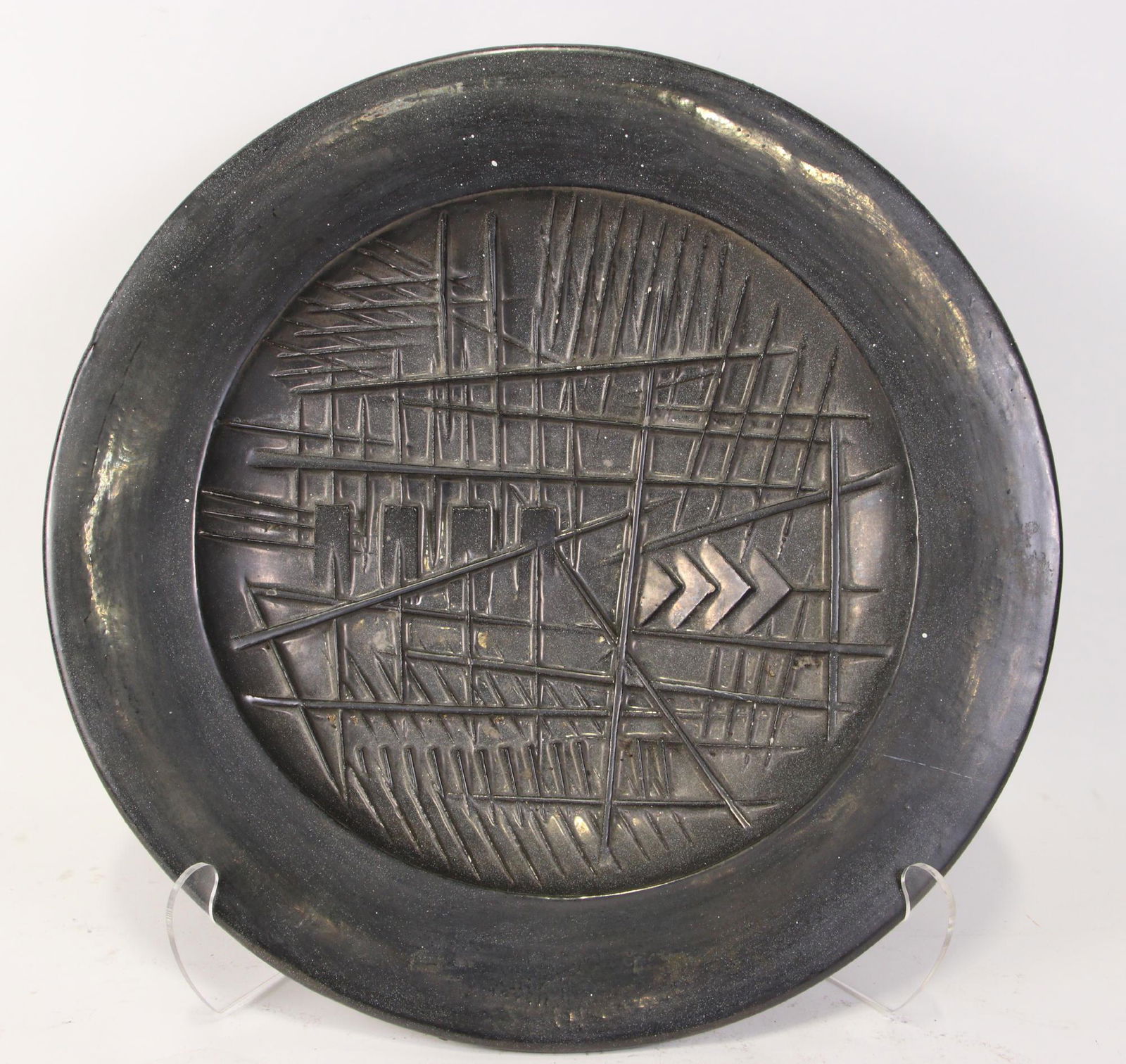 MID-CENTURY ITALIAN GLAZED CERAMIC DECORATIVE CHARGER (1 of 1)