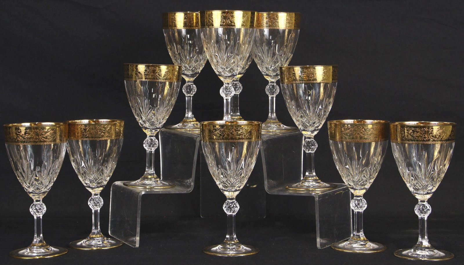 SET OF 11 CREART WINE GOBLETS: SET OF 11 CREART WINE GOBLETS. Height: 7 in. by Width: 3 1/2 in. by Depth: 3 1/2 in.