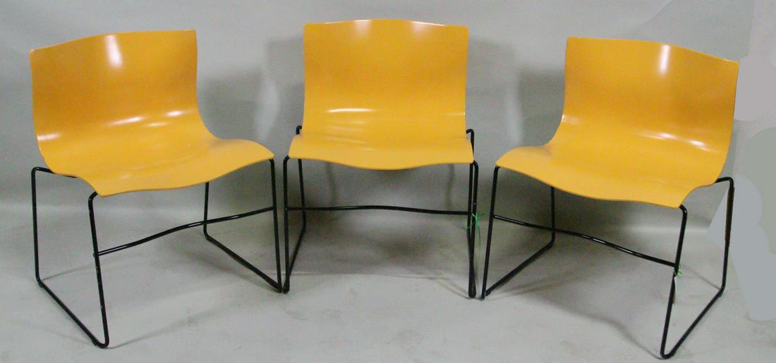 FOUR KNOLL MASSIMO VIGNELLI HANDERCHIEF CHAIRS (1 of 4)