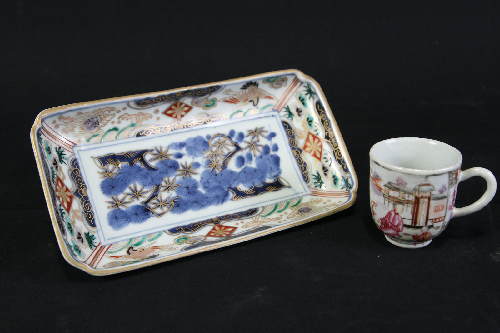 19th CENTURY IMARI DISH 18th CENTURY TEACUP (1 of 3)