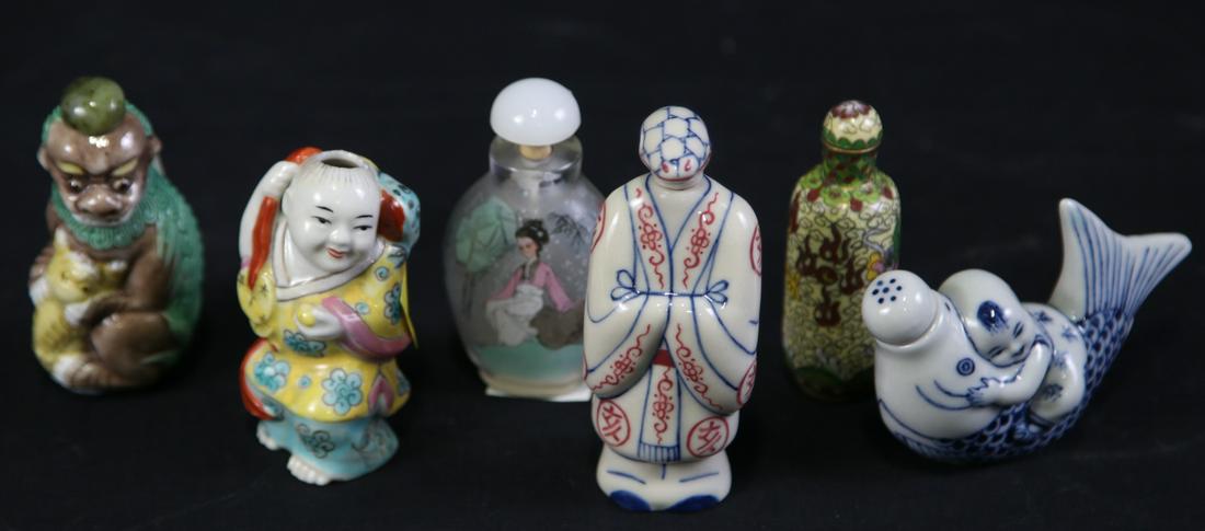 MIXED LOT OF SIX ANTIQUE CHINESE SNUFF BOTTLES (1 of 10)