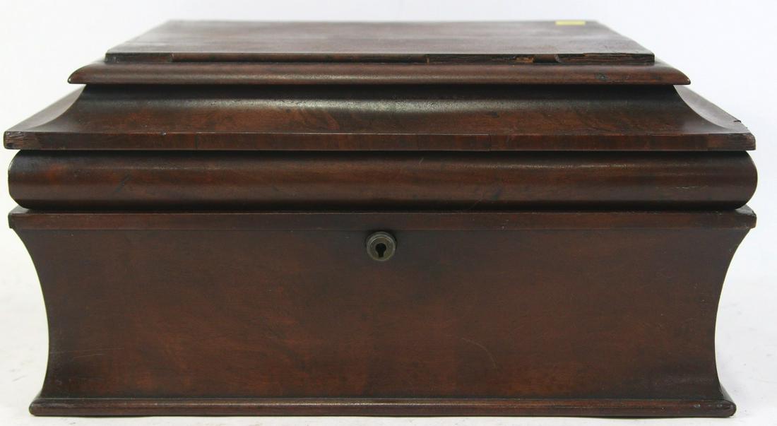 REGENCY MAHOGANY LIQUOR BOX (1 of 5)