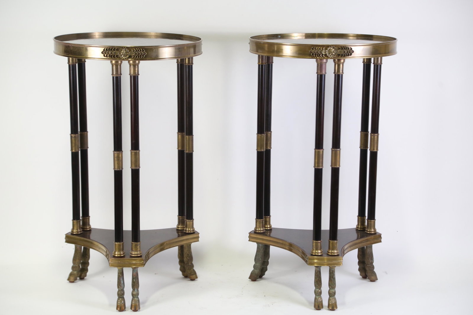 PAIR OF GUERIDON TABLES: SOUTHAMPTON REPRODUCTION GRERIDONS IN THE REGENCY STYLE. Height: 28.5 in. by Width: 16 in. by Depth: 16