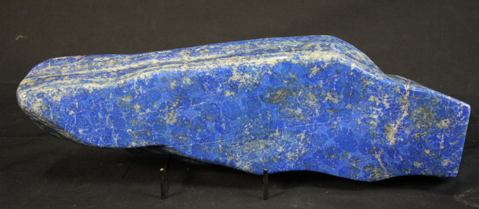 LARGE 6.8lb LAPIS LAZULI SLAB: LARGE 6.8lb LAPIS LAZULI SLAB - (L22) 6.8 LB Height: 14 in. by Width: 4