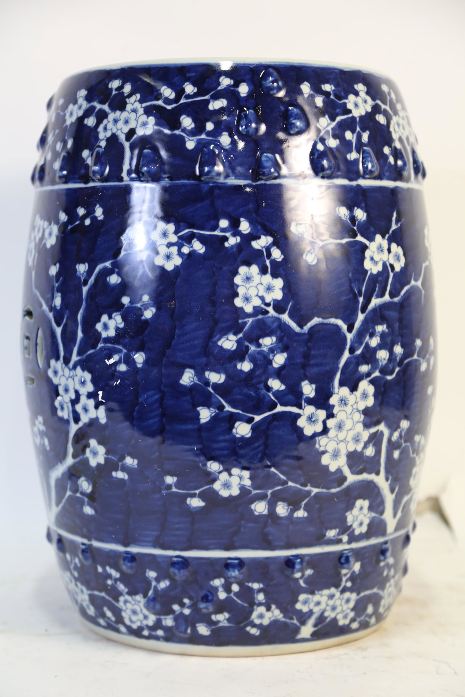 PAIR OF CHINESE BLUE & WHITE PORCELAIN GARDEN STOOLS: PAIR OF CHINESE BLUE & WHITE PORCELAIN GARDEN STOOLS. Height: 18 in. by Width: 14 in. by Depth: 14
