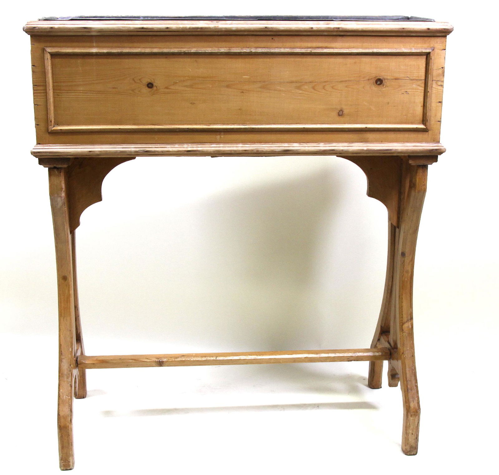 ANTIQUE FRENCH KNOTTED PINE PLANTER STAND (1 of 3)