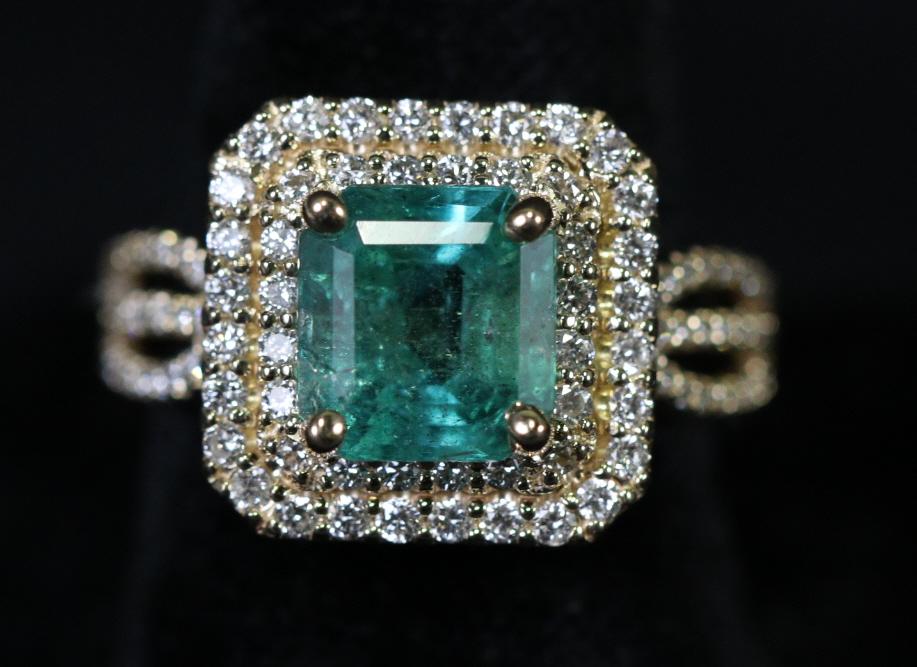 14KT GOLD 2.90CT EMERALD & 0.80CT DIAMOND RING (1 of 4)