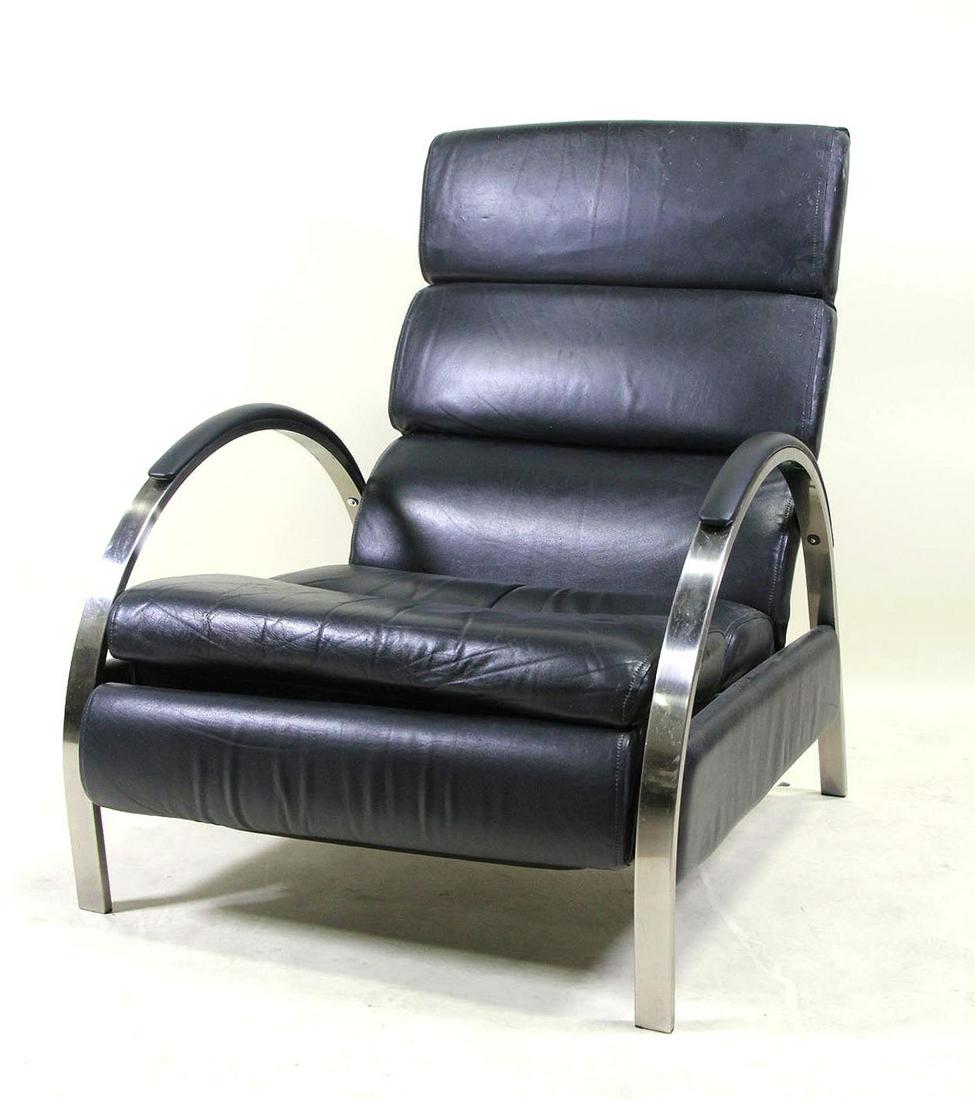VINTAGE DIA GEORGE MULHAUSER RECLINING CHAIR: VINTAGE DIA GEORGE MULHAUSER RECLINING LOUNGE CHAIR. FAIR CONDITION, SLIGHT WEAR ON LEATHER SURFACE. Height: 39 in. by Width: 29 in. by Depth: 28.5