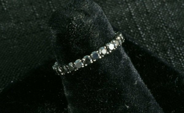 PAIR OF BLACK DIAMOND BANDS IN 18KT. WHITE GOLD - 3
