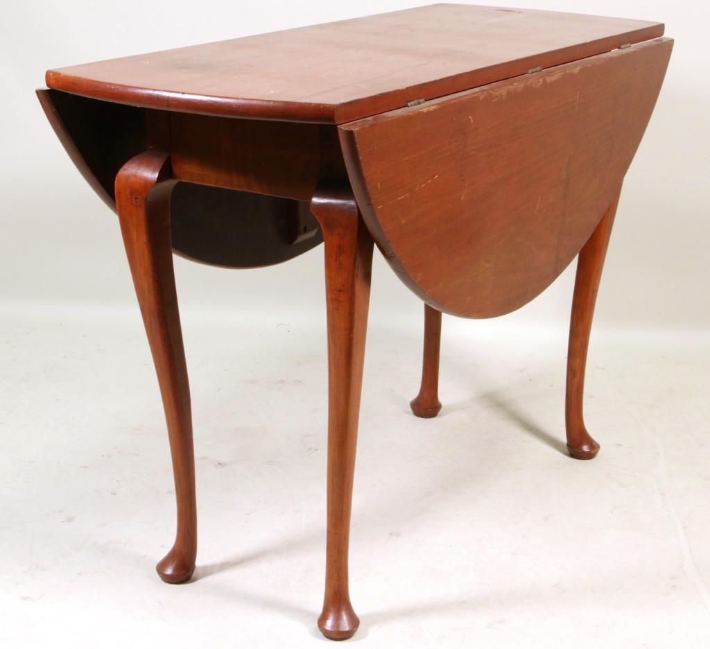 CIRCA 1800 AMERICAN DROP LEAF TABLE (1 of 3)