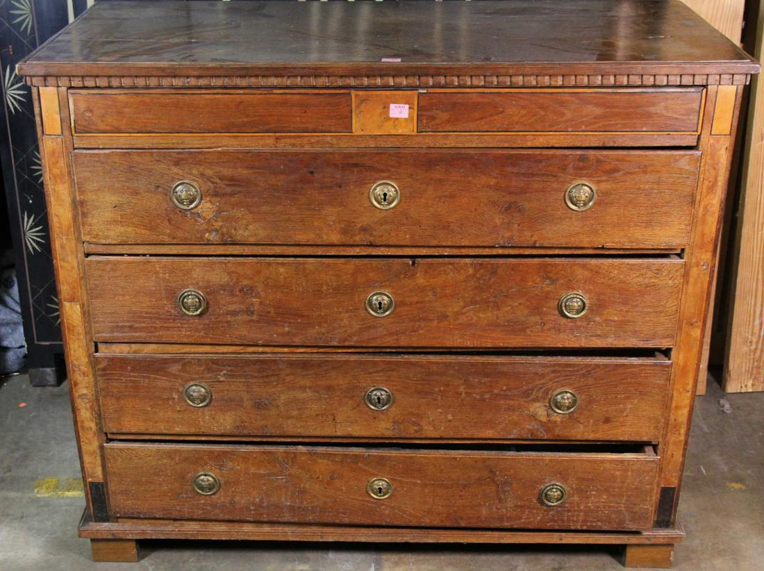 CIRCA 1780's OAK CHEST OF DRAWERS (1 of 9)