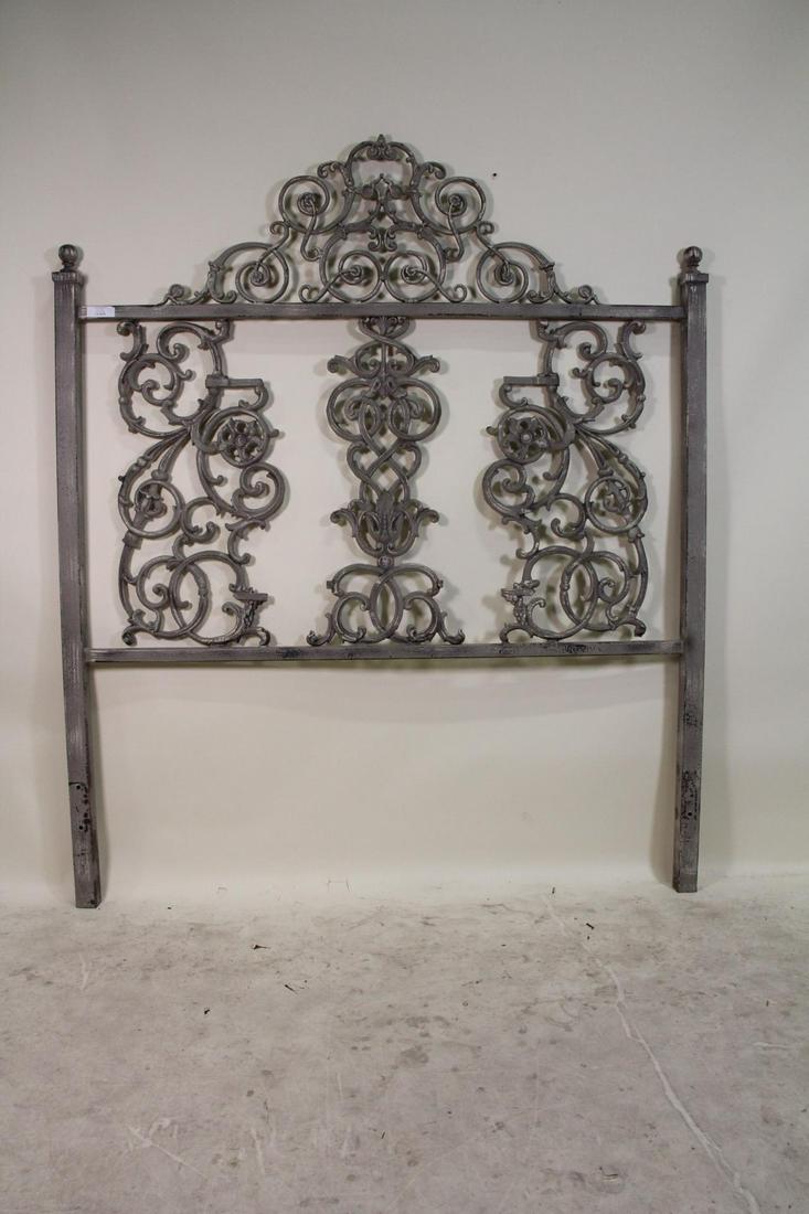 QUEEN SIZE METAL HEAD BOARD: QUEEN SIZE METAL HEAD BOARD Height: 73 by Width: 62