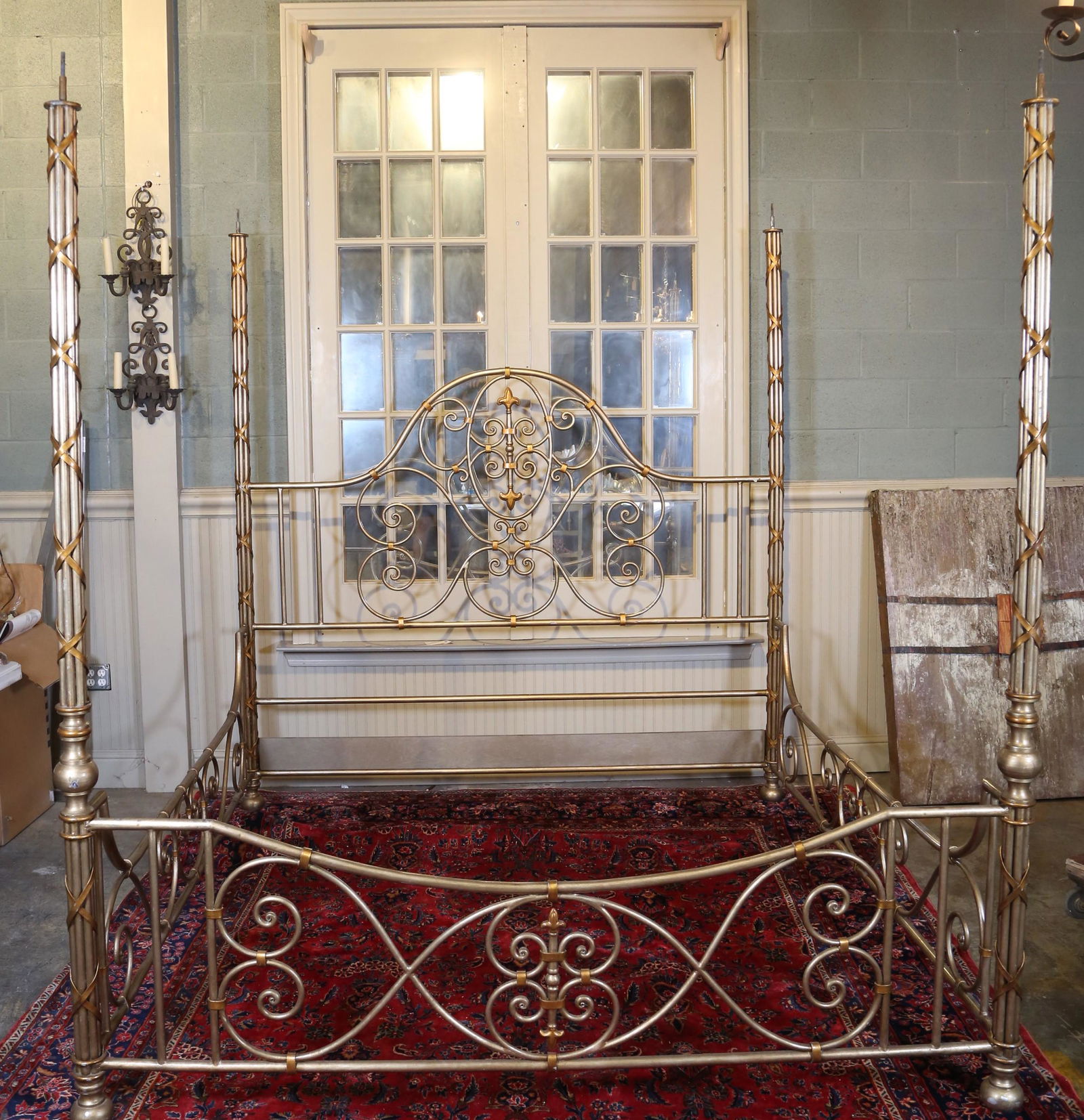 MARGE CARSON GILT METAL FOUR POSTER KING SIZE BED (1 of 5)