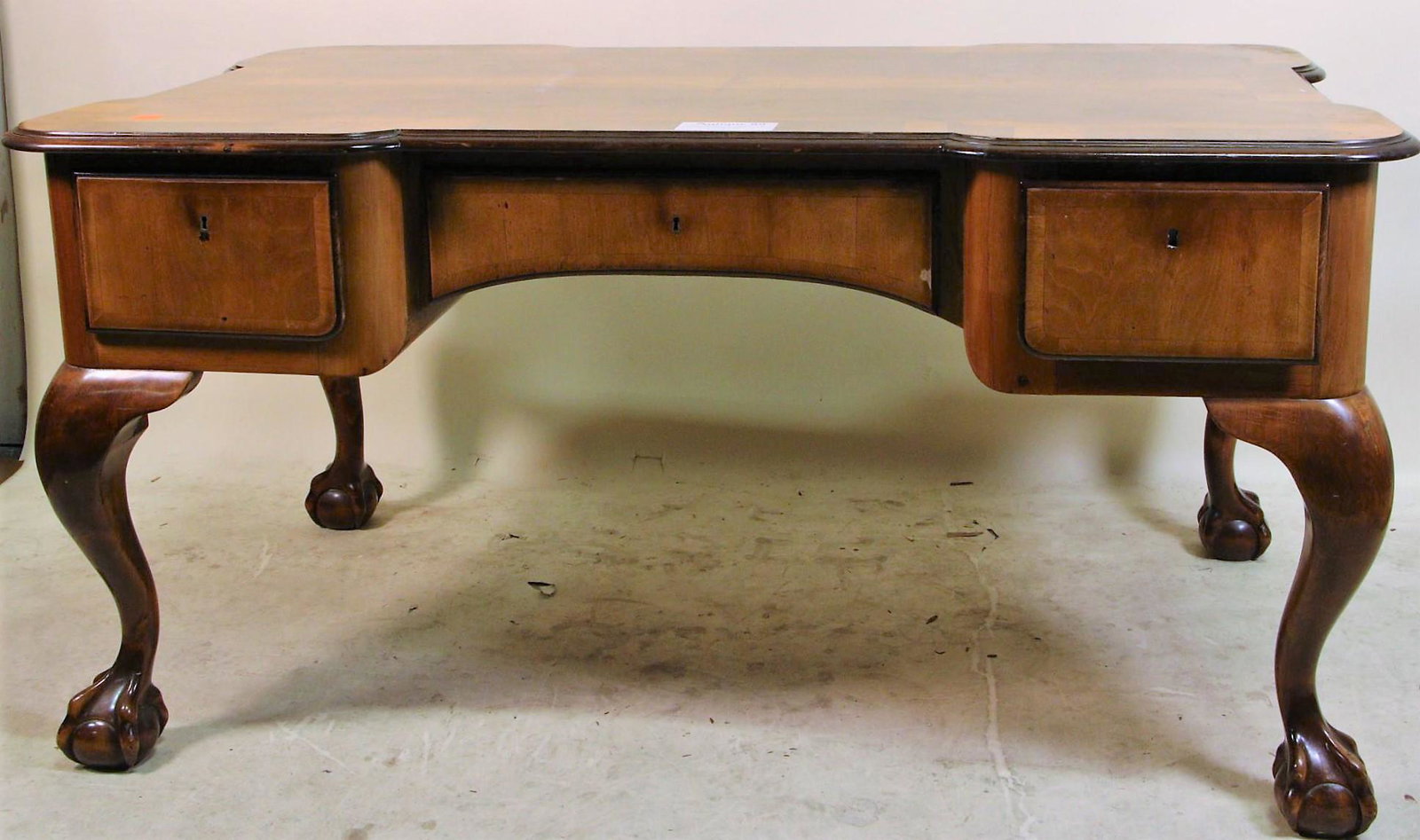 CHIPPENDALE STYLE DESK: CHIPPENDALE STYLE DESK. Height: 31 in. by Width: 59.5 in. by Depth: 38 in.